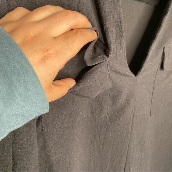 Joie Marlow Black 100% Silk Shirt in Caviar - Picture 4 of 9